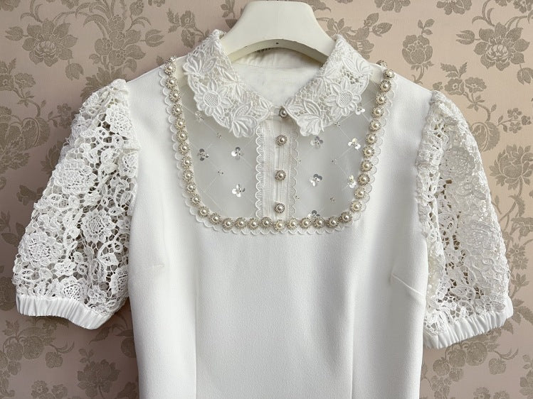 Dantel İşlemeli Krem Rengi Mini Elbise