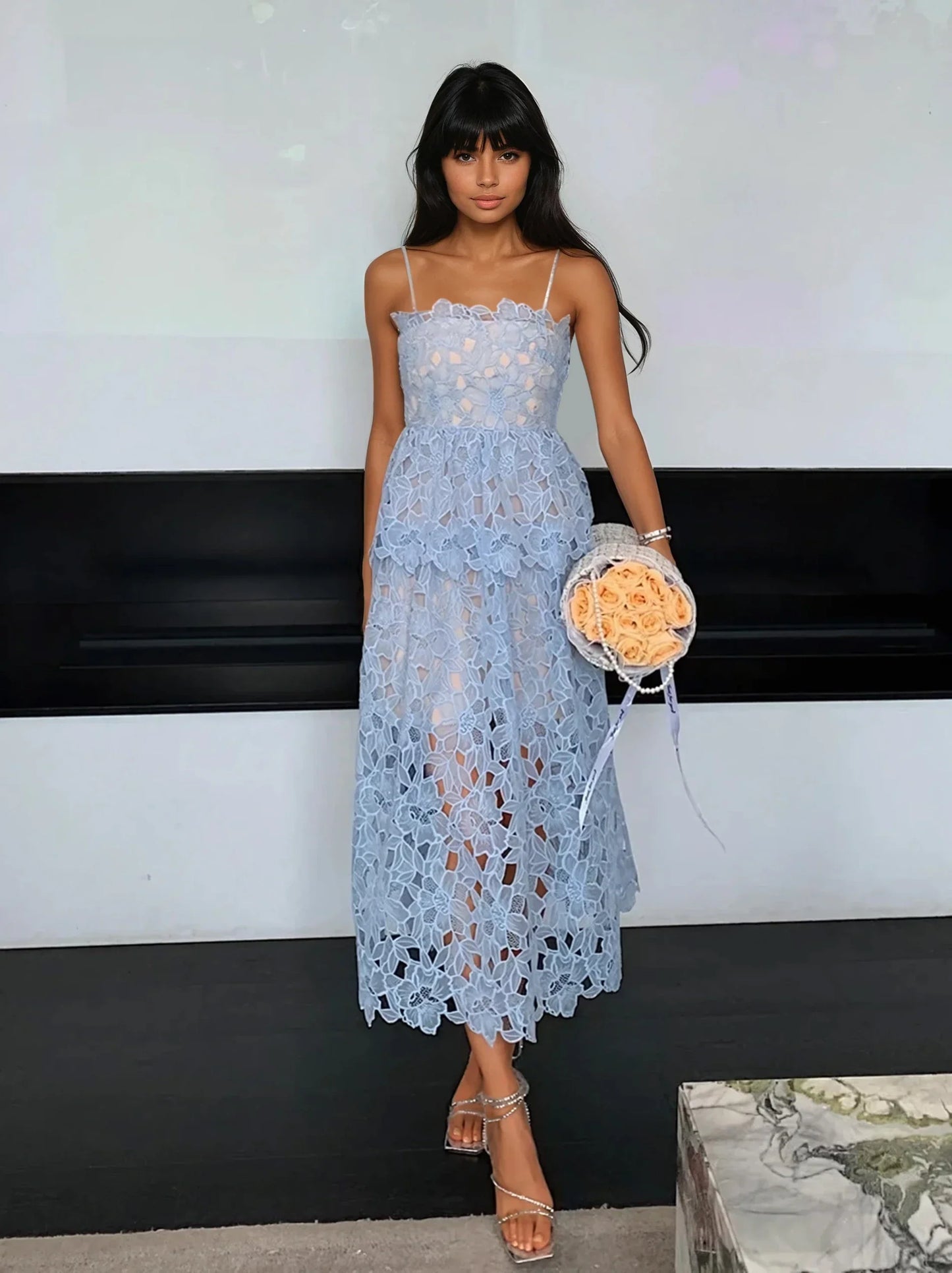 Mavi Lazer Oymalı Elbise