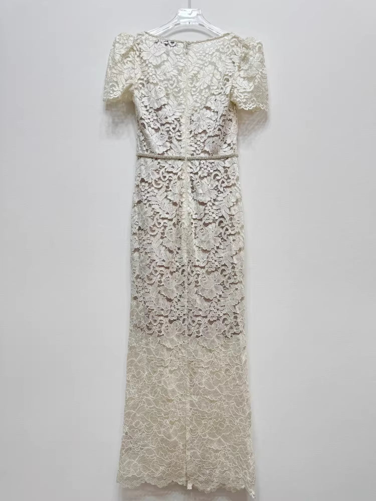 Dantel Detaylı Uzun Elbise