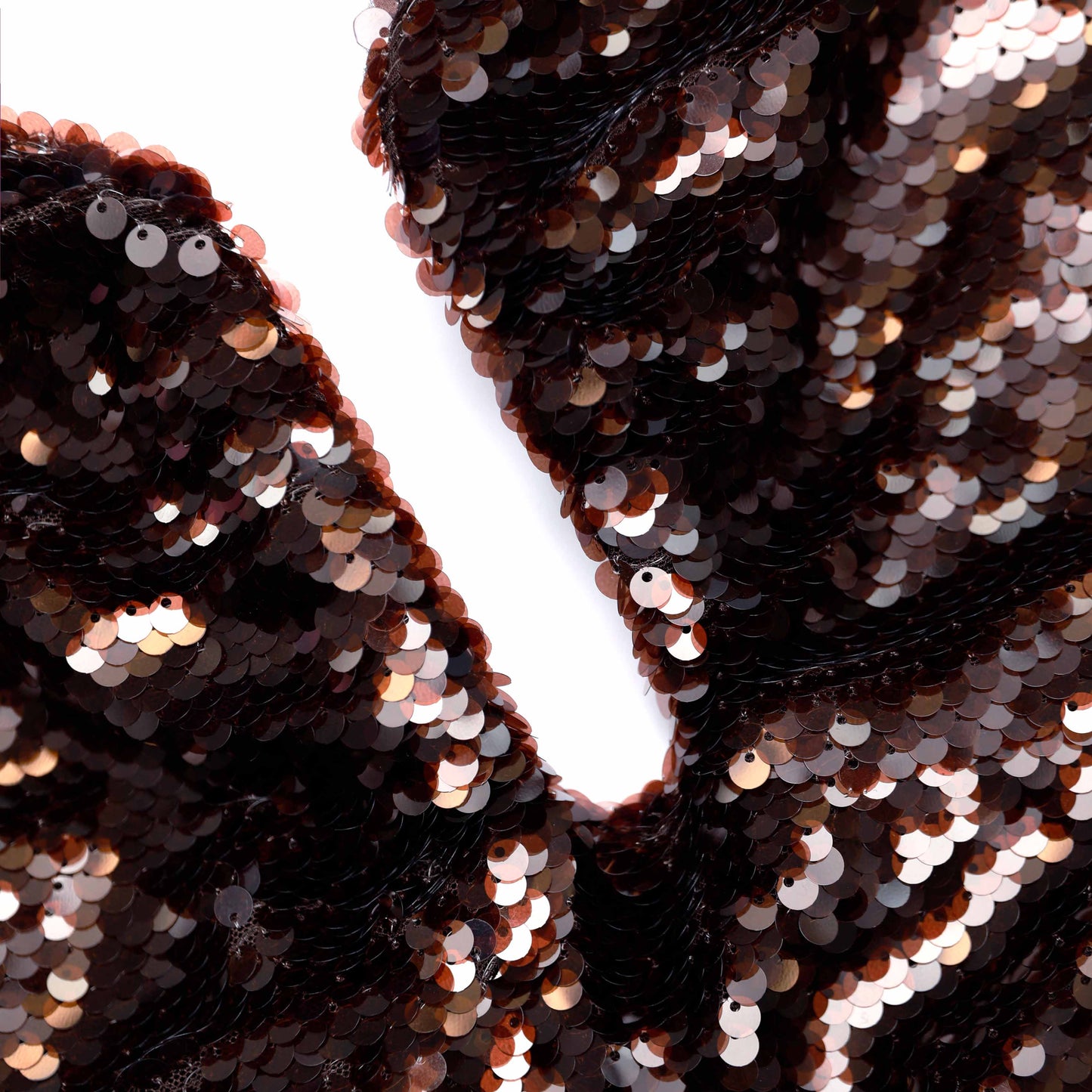 Kahverengi Payetli Omuz Açık Uzun Elbise