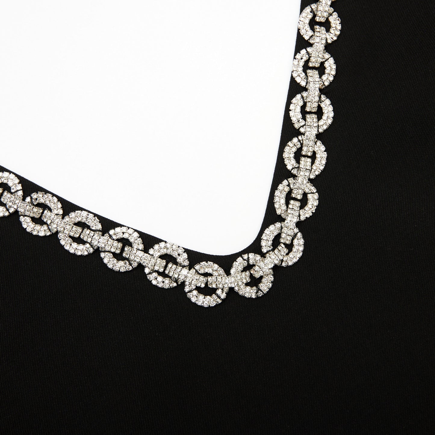 Siyah Krep Kristal Süslemeli Mini Elbise