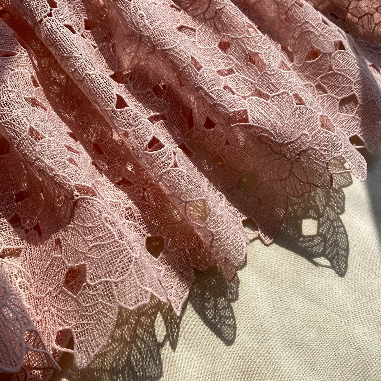 Allık Gipür Midi Elbise