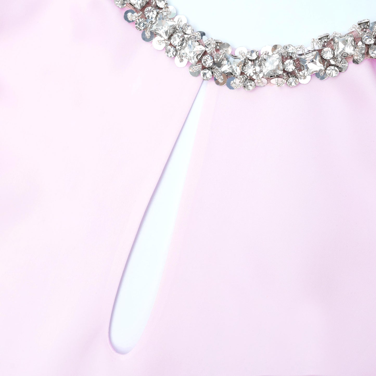 Pembe Saten Süslemeli Üst