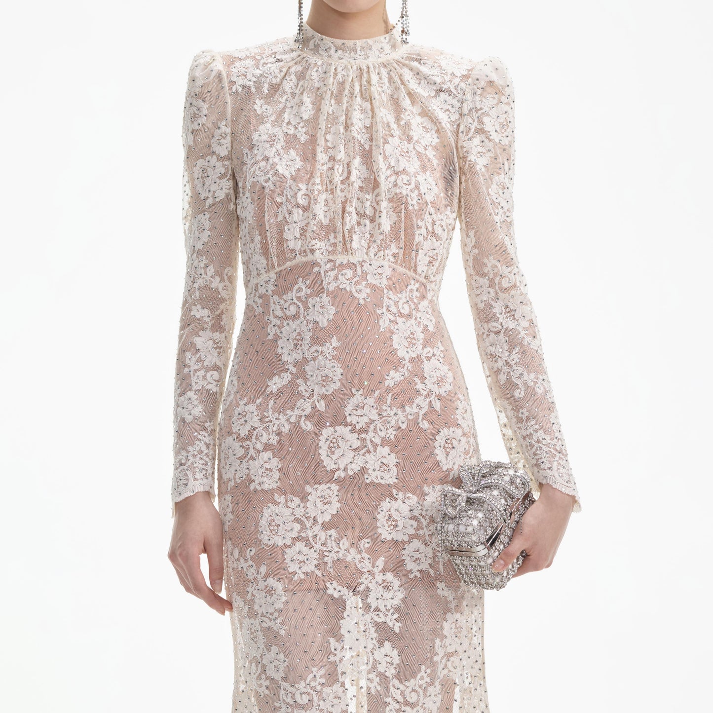 Beyaz Taşlı Dantel Uzun Elbise