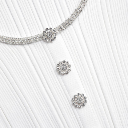 Beyaz Süslemeli Örgü Üst