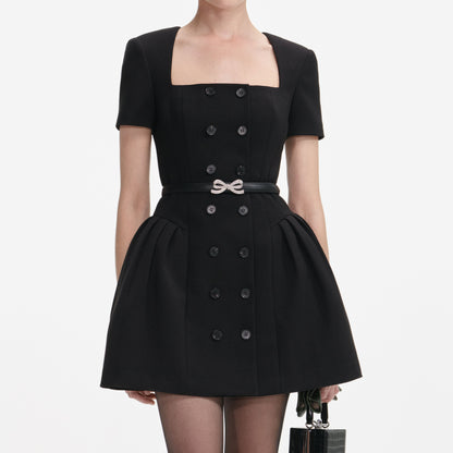 Siyah Krep Kısa Kollu Mini Elbise
