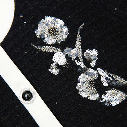 Siyah Çiçekli Dokulu Örme Mini Elbise