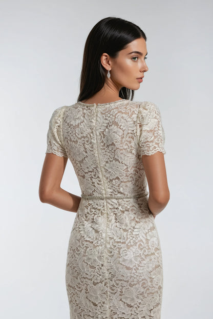Dantel Detaylı Uzun Elbise