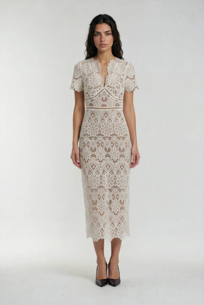 Krem Ortadan Fermuarlı Dantel Elbise