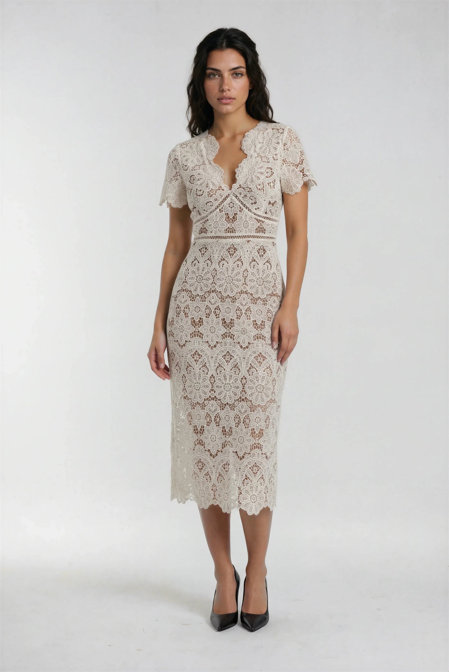 Krem Ortadan Fermuarlı Dantel Elbise