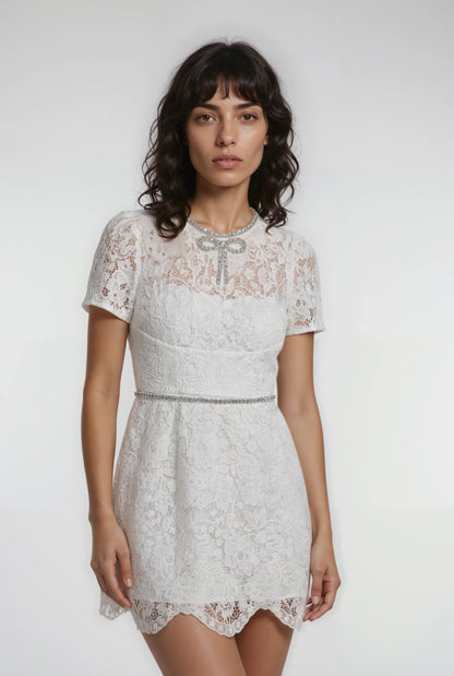 Dantel Süslemeli Beyaz Mini Elbise