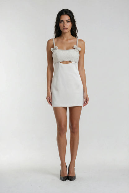 Beyaz Mini Elbise