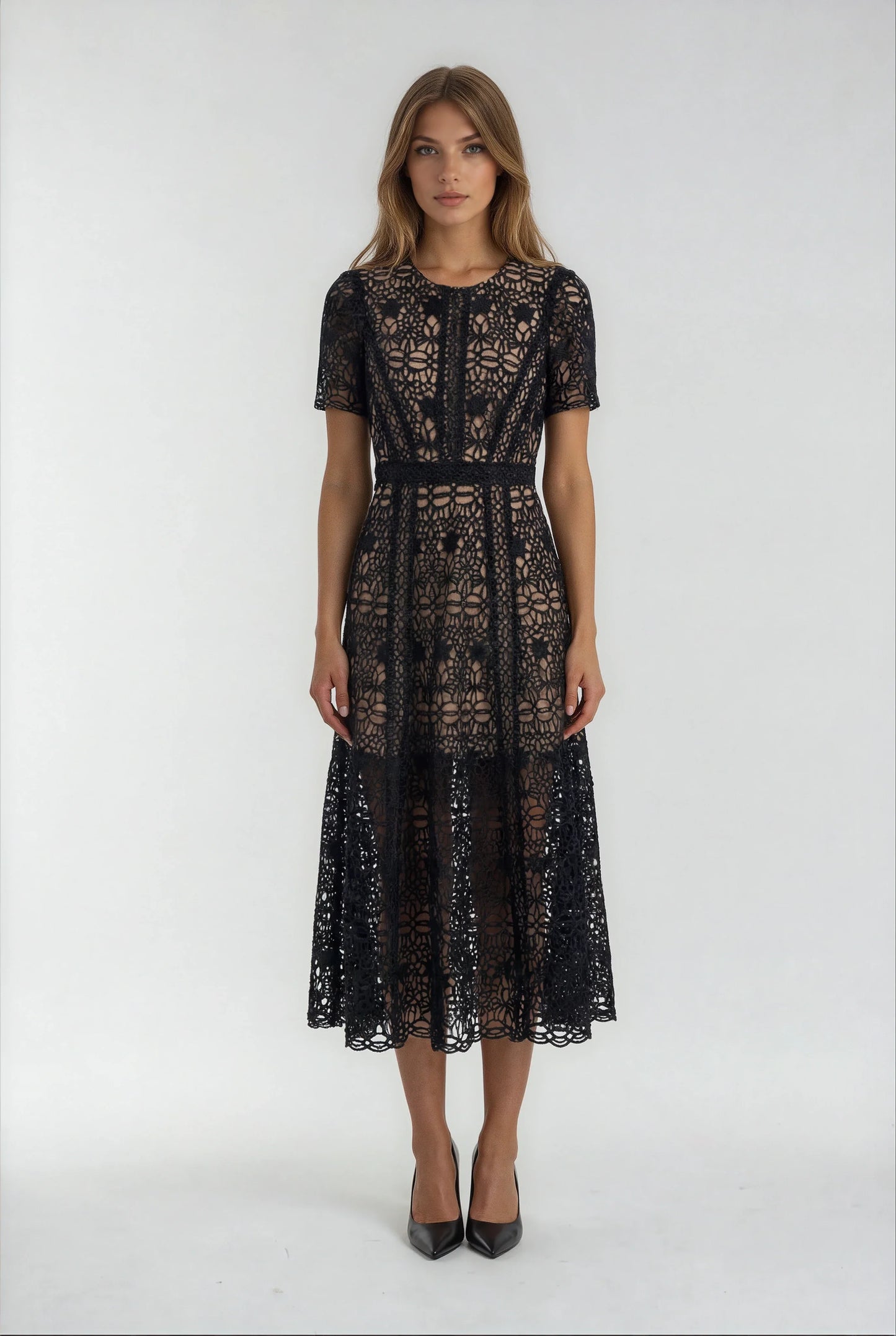 Siyah Tığ İşi Dantel Elbise