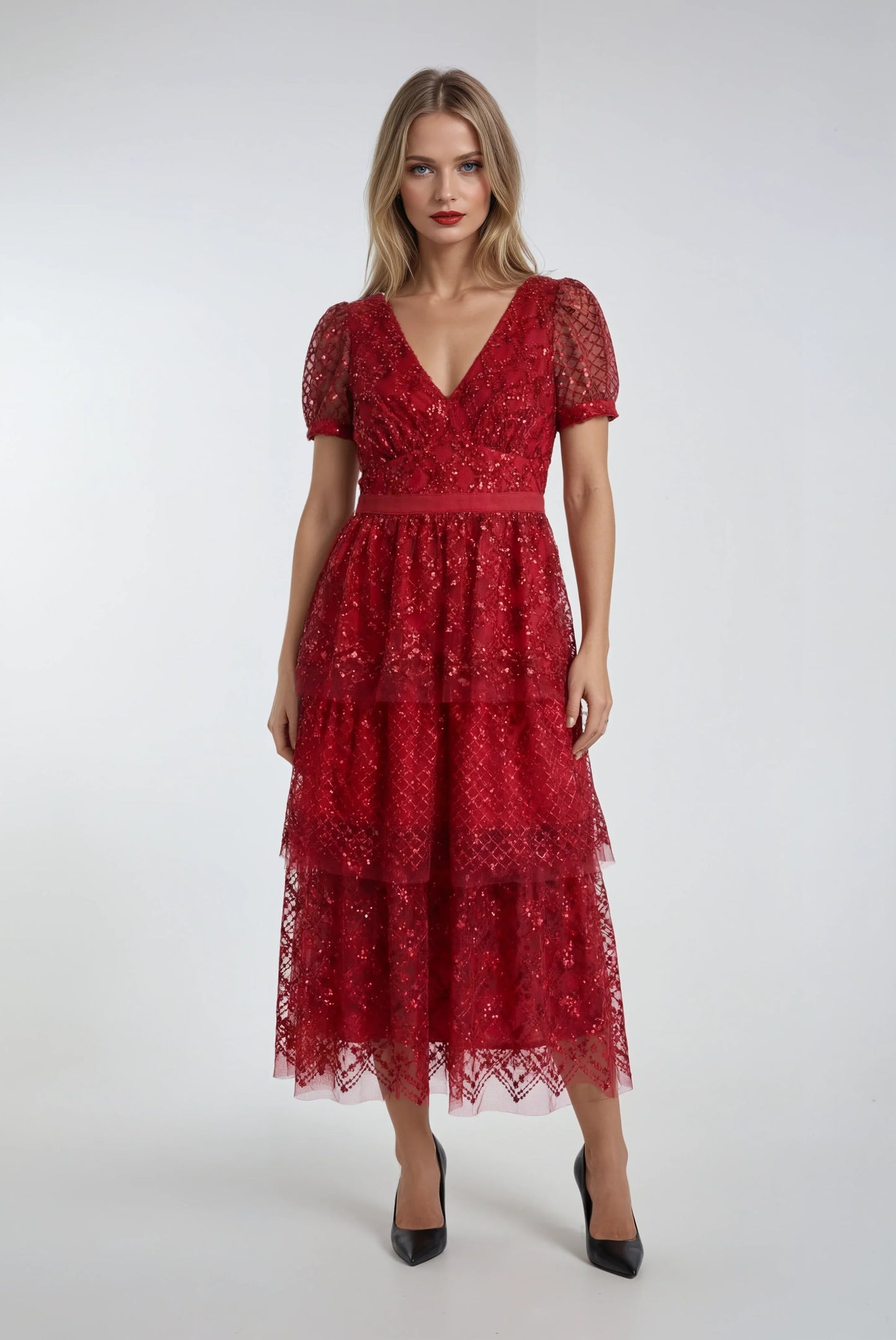 İşlemeli Altın Kırmızı Elbise