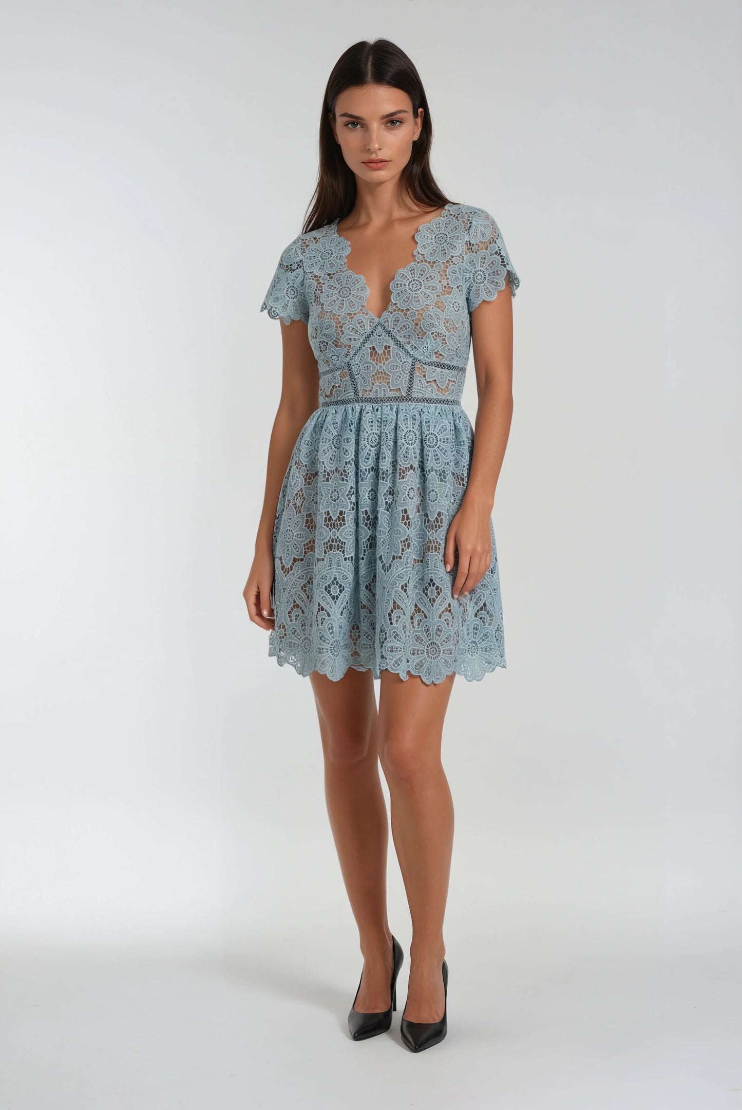 Özel Dantel İşlemeli Beyaz Mavi Mini Elbise