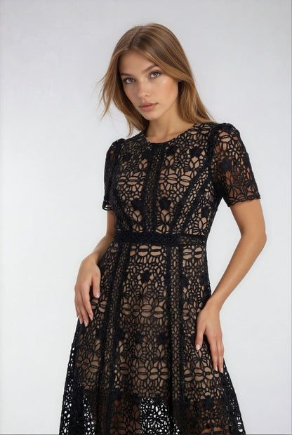 Siyah Tığ İşi Dantel Elbise