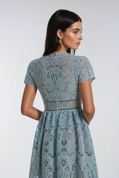 Özel Dantel İşlemeli Beyaz Mavi Mini Elbise