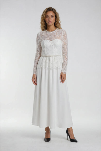 Uzun Kollu Beyaz Dantel Elbise