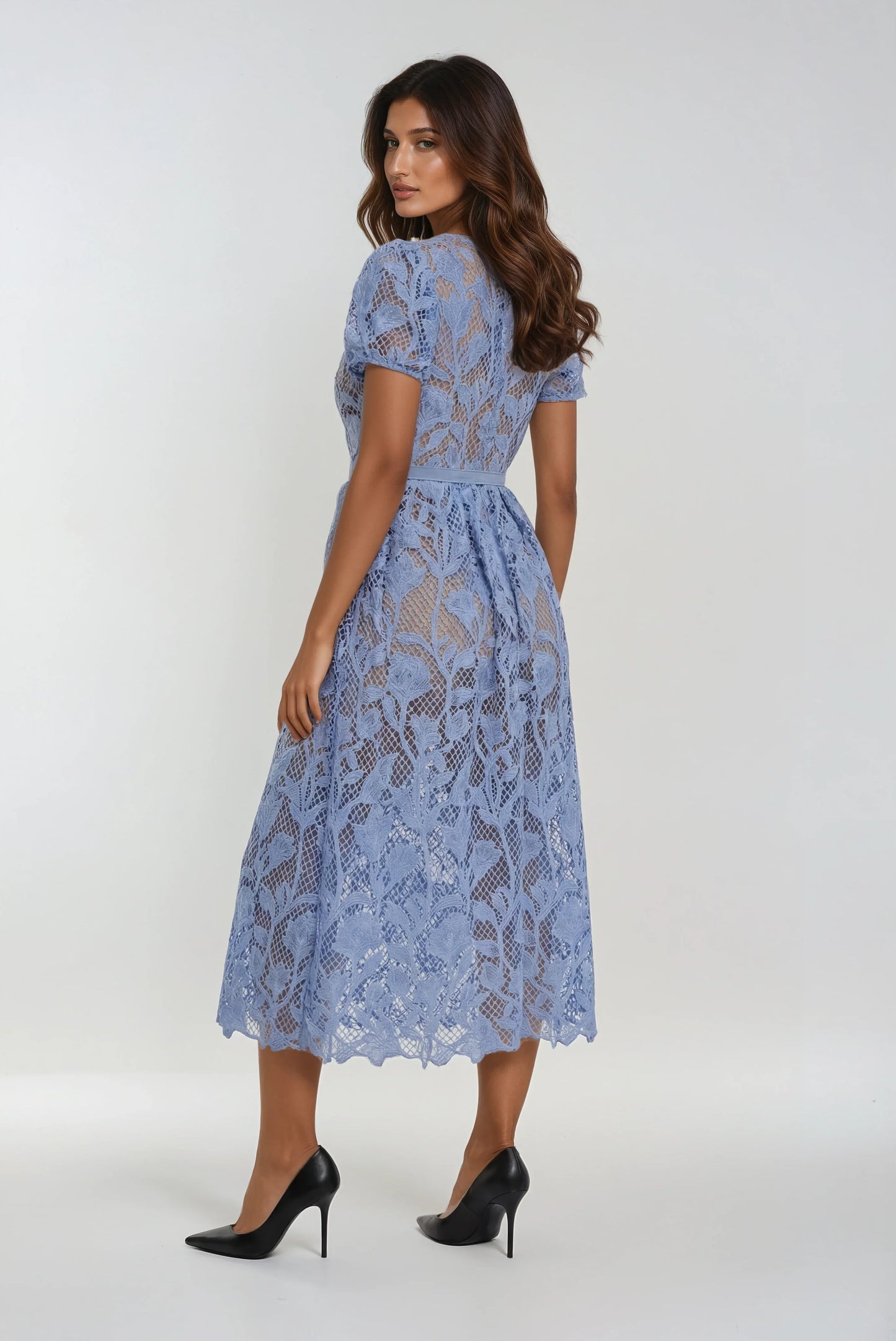 Dantel Süslemeli Mavi Uzun Elbise
