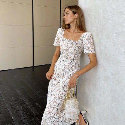 Bej & Siyah Dantel Elbise