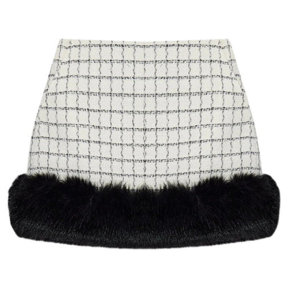 Beyaz Kareli Kürklü Yaka Etek