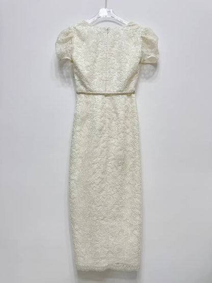 Dantel Kenarlı Uzun Elbise