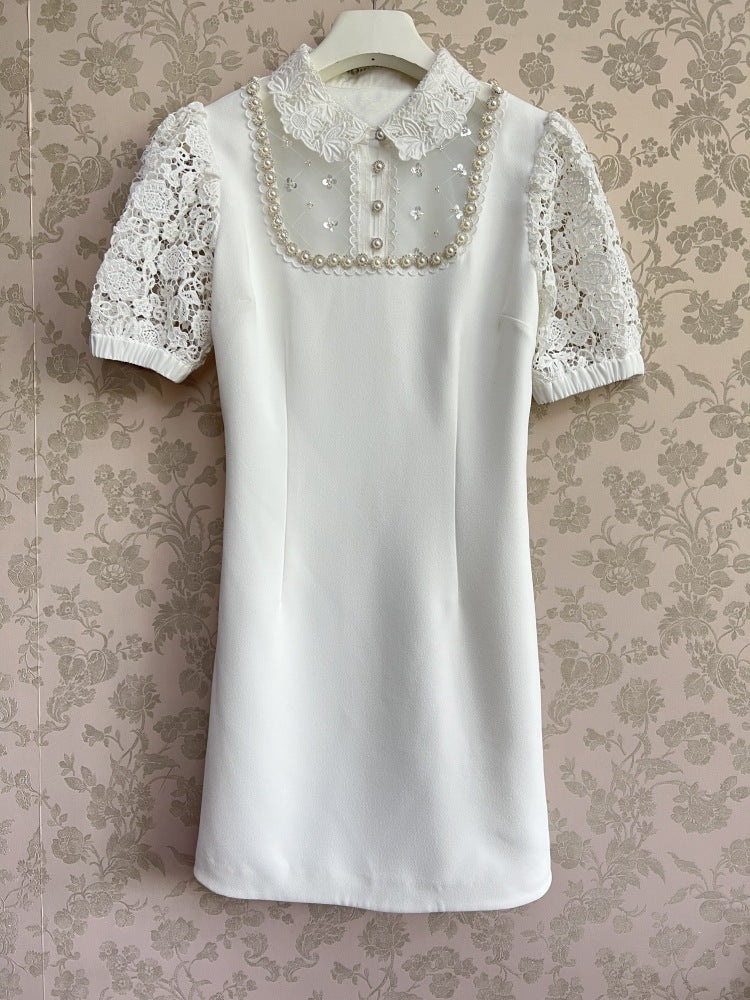 Dantel İşlemeli Krem Rengi Mini Elbise