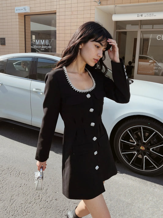 Astarlı Siyah Elbise