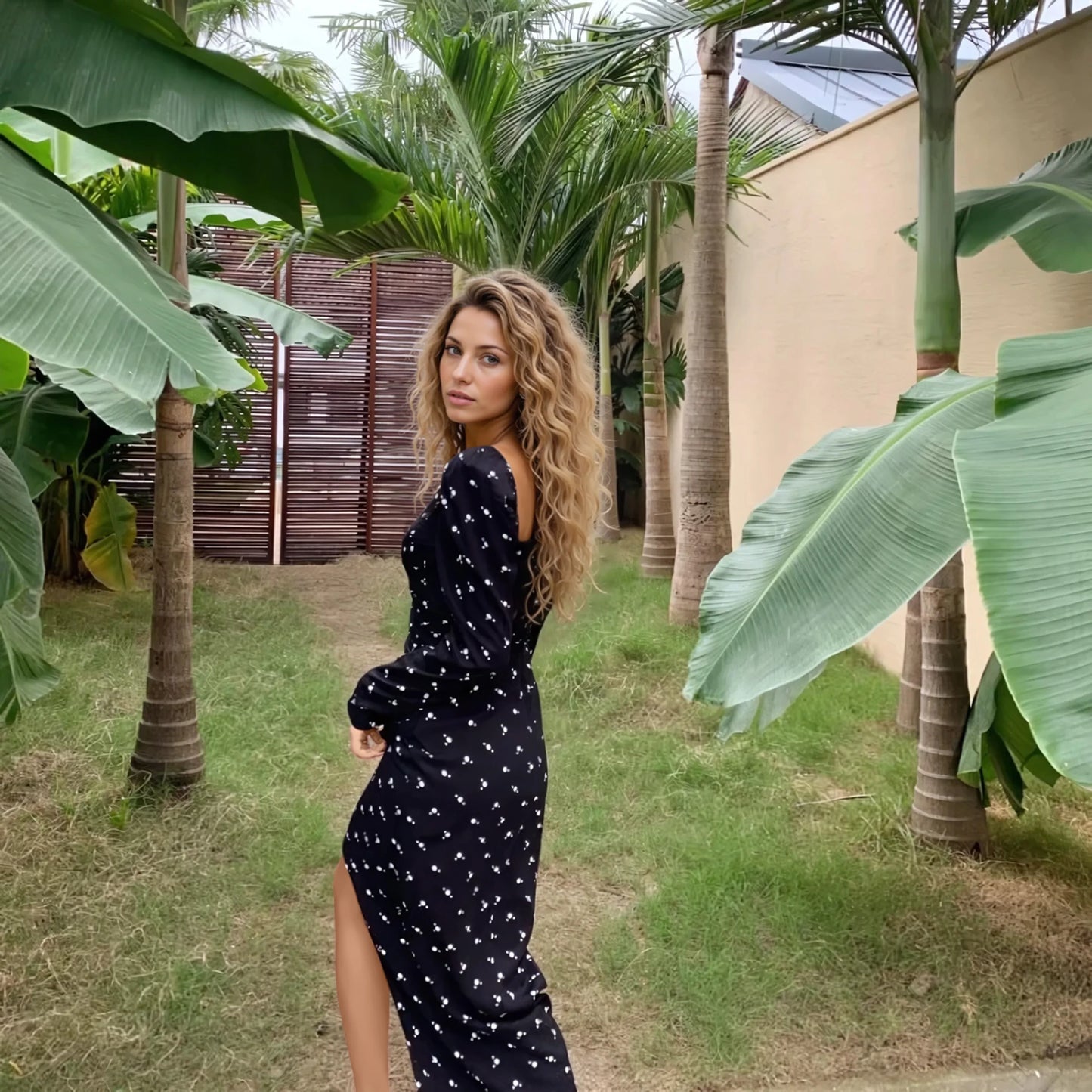 Siyah Baskılı Elbise