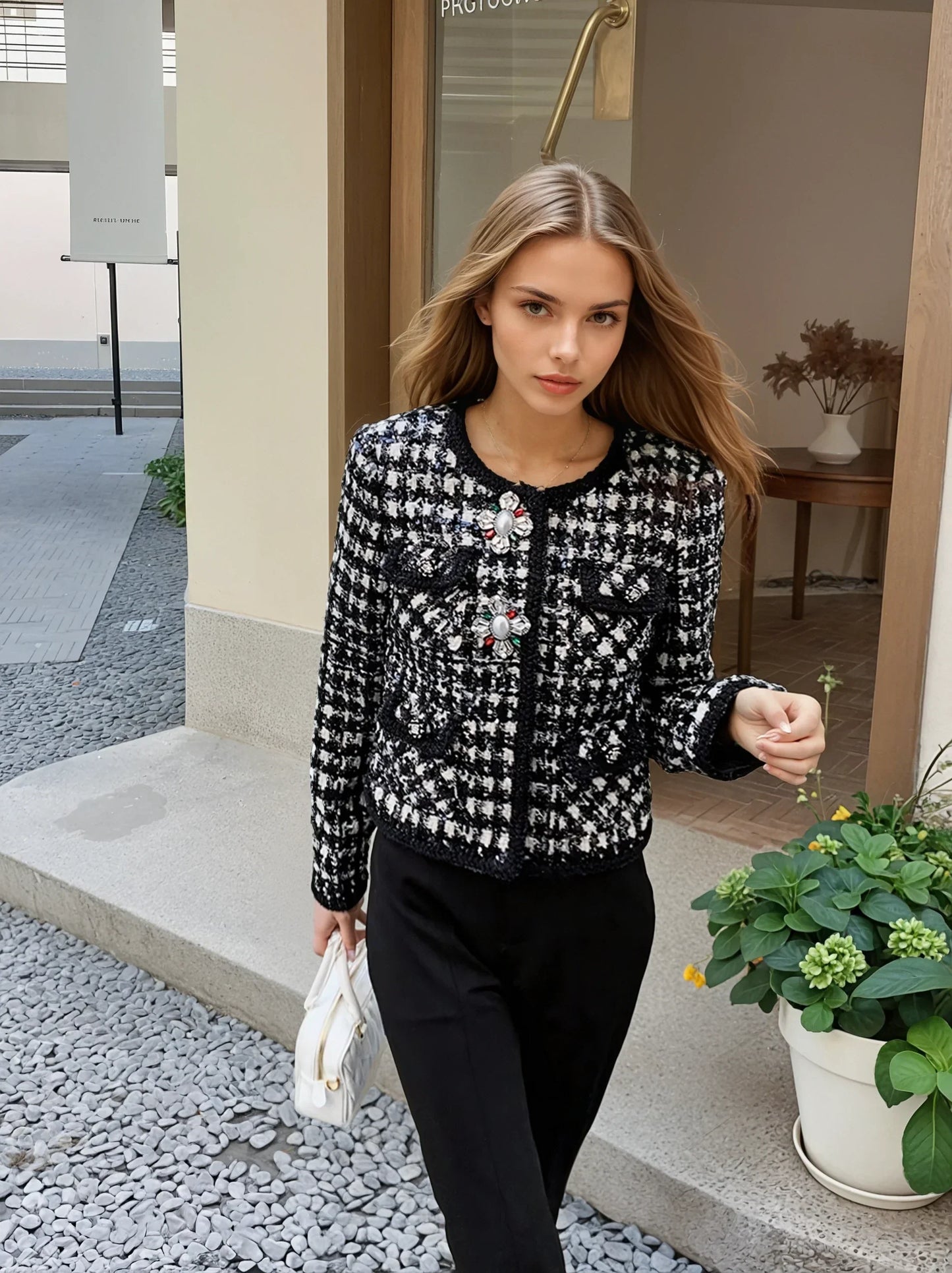 Siyah-Beyaz Kareli Tüvit Ceket