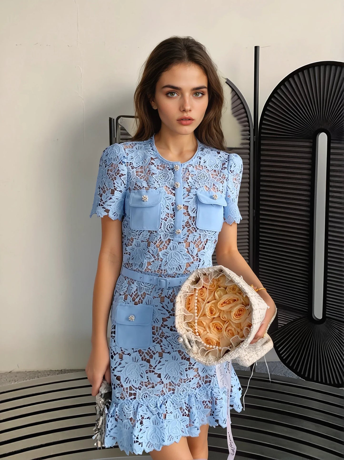 Açık Mavi & Beyaz Dantel İşlemeli Elbise