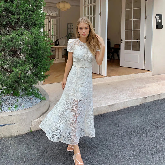 Bej & Mavi Dantel İşlemeli Elbise