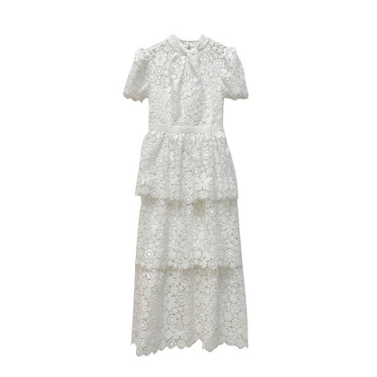 Ağır Dantel Süslemeli Beyaz Elbise