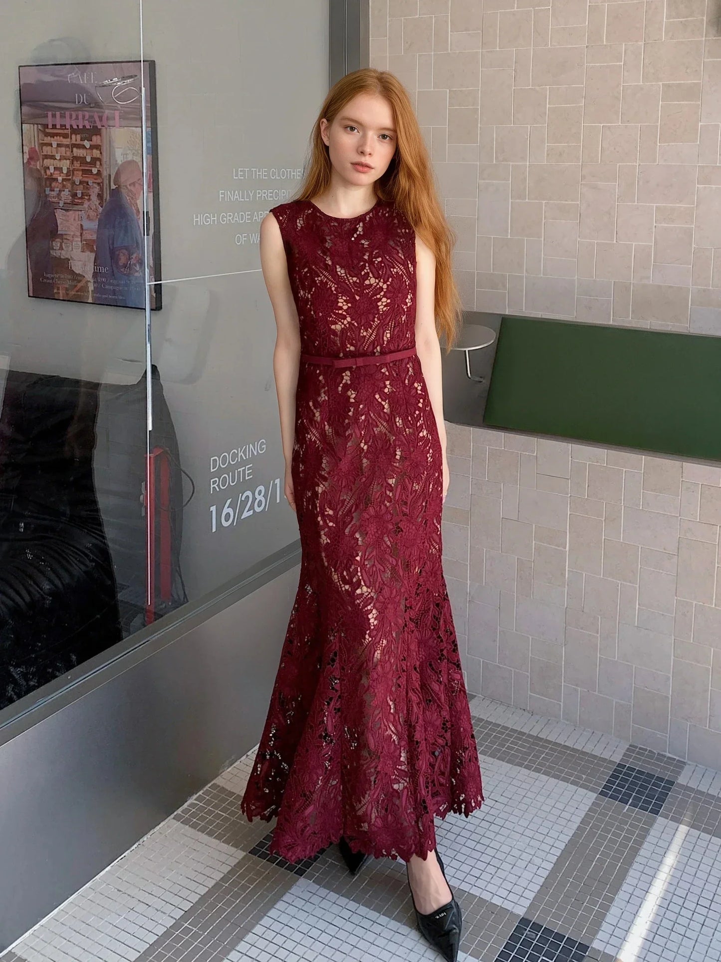 Şarap Kırmızısı Lazer Nakışlı Elbise