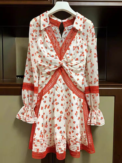 Dantel Detaylı Elbise