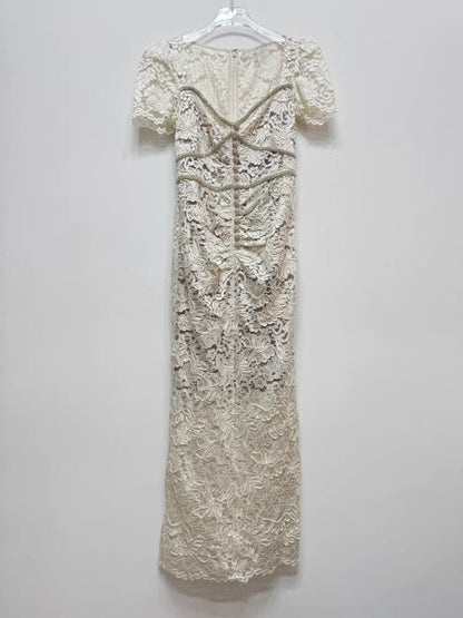 Dantel Detaylı Uzun Elbise