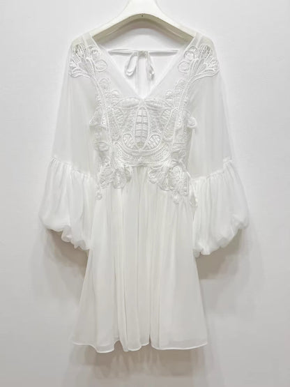 Dantel Askılı Beyaz Elbise