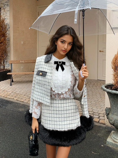 Beyaz Kareli Kürklü Ceket