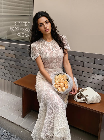Bej Kirpik Dantel Elbise