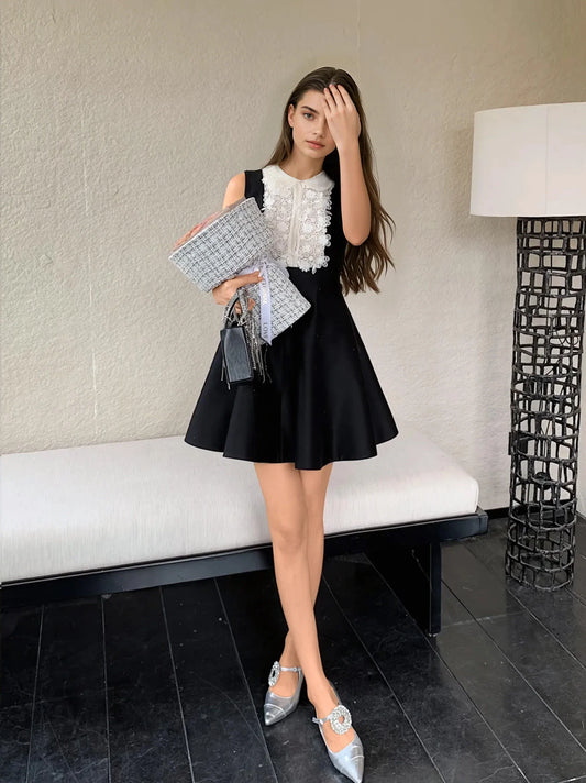 Dantelli Retro Kolsuz Yüksek Bel İnce Siyah Elbise
