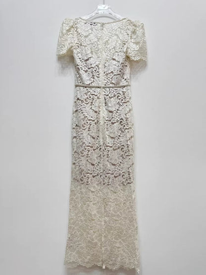 Dantel Detaylı Uzun Elbise