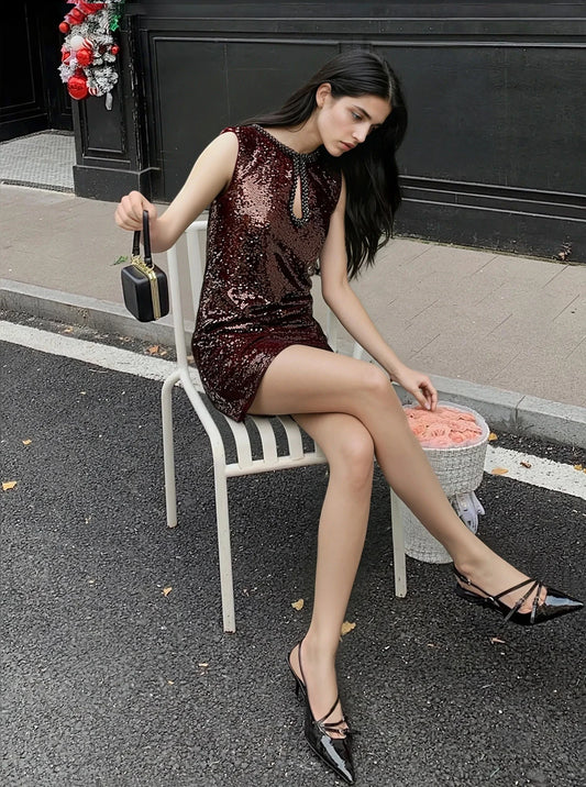 Şarap Kırmızısı Pul İşlemeli Elbise