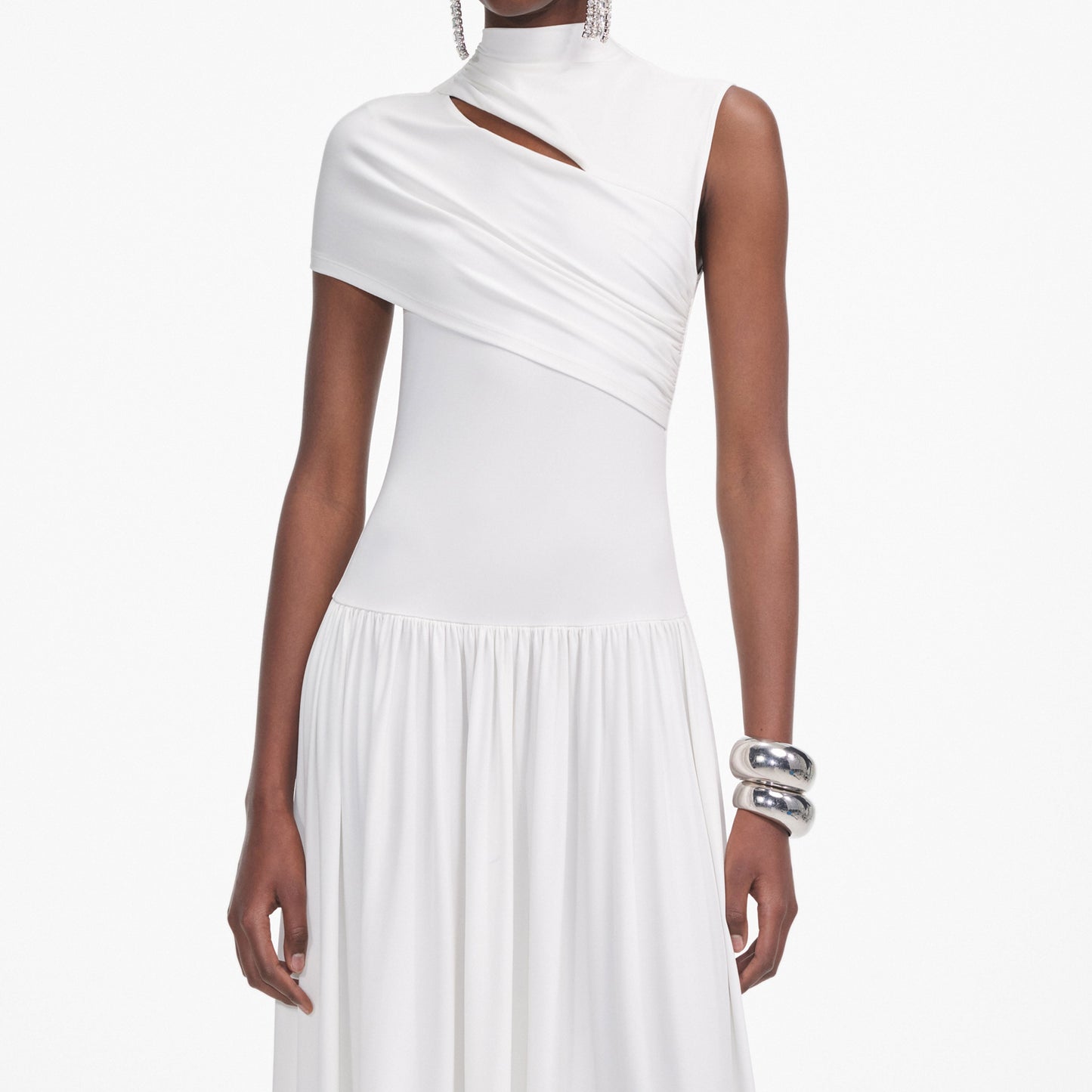 Beyaz Jersey Kesim Midi Elbise