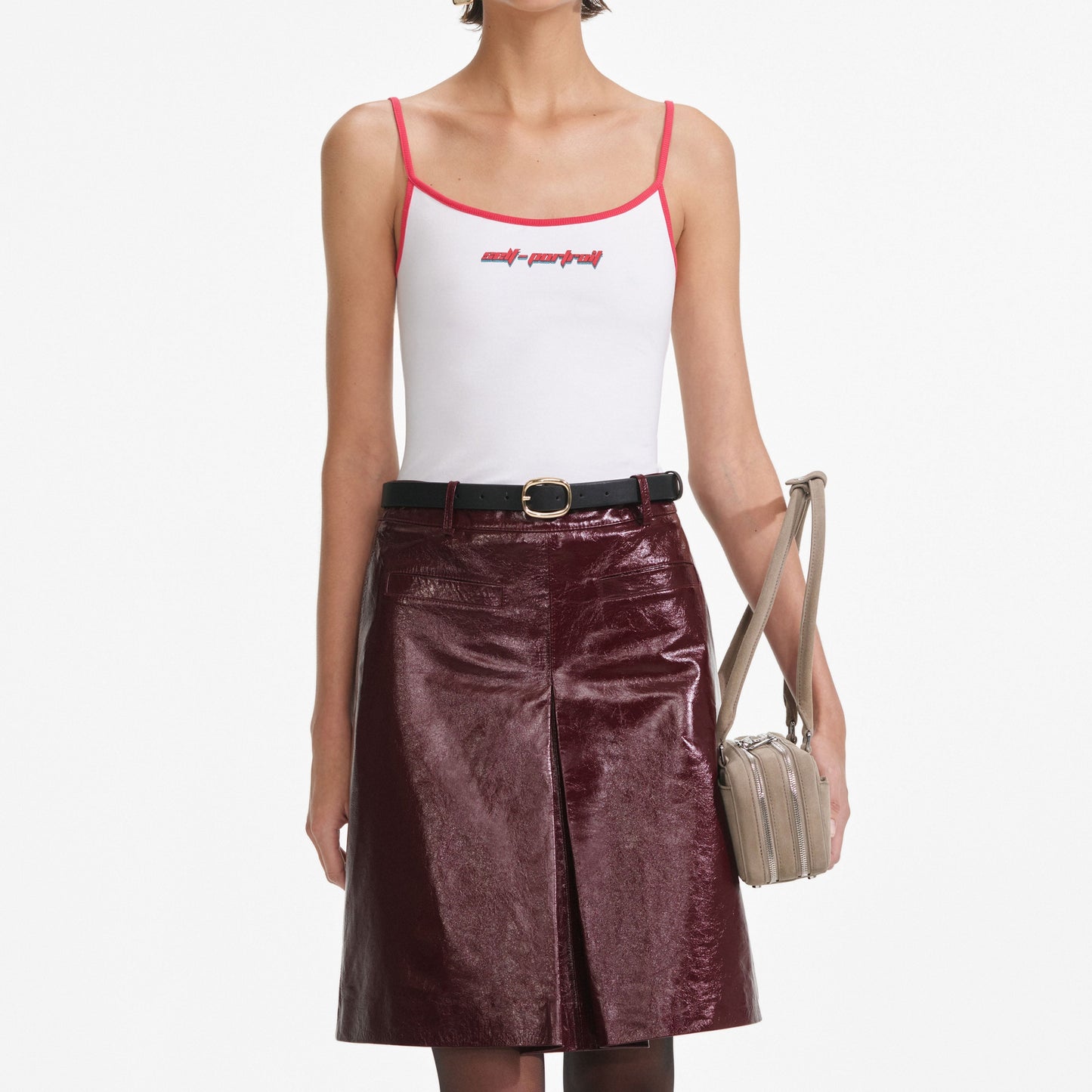 Kırmızı Sp Logolu Beyaz Yelek