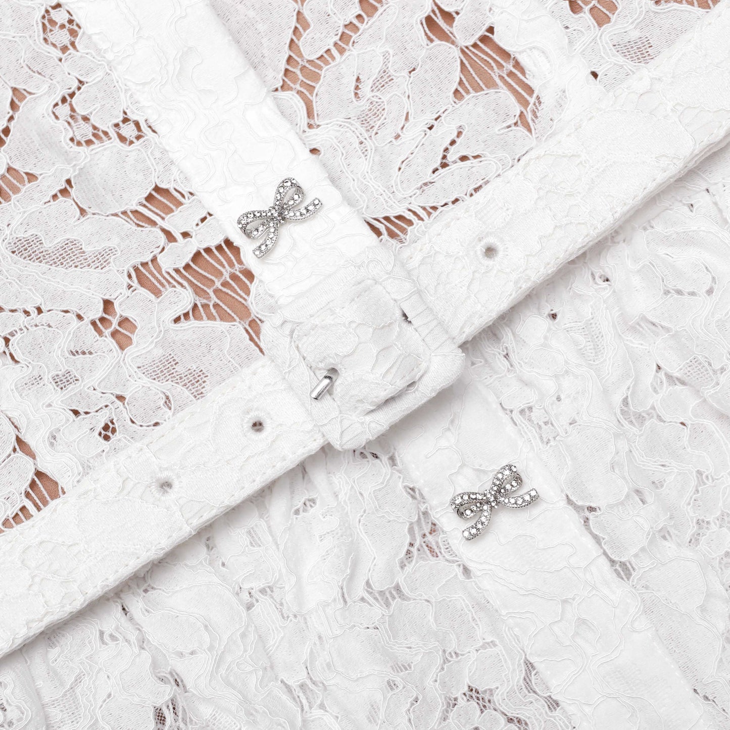 Beyaz Dantel Peplum Midi Elbise