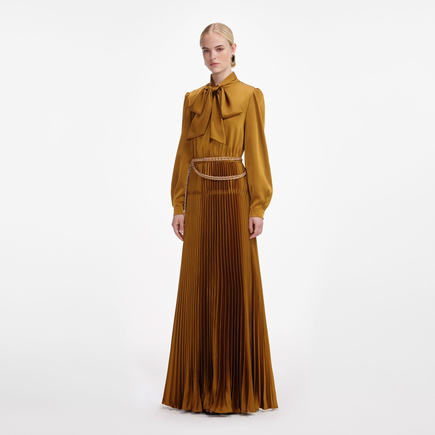 Bronz Saten Bağcıklı Uzun Elbise