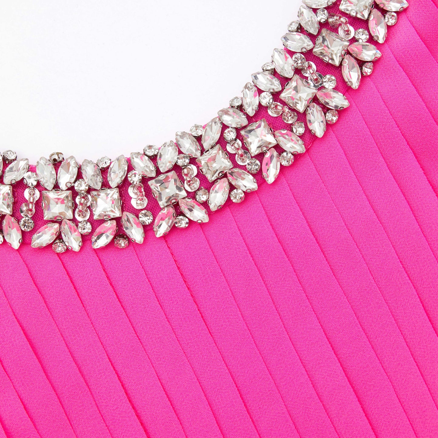 Pembe Şifon Pırlantalı Uzun Elbise