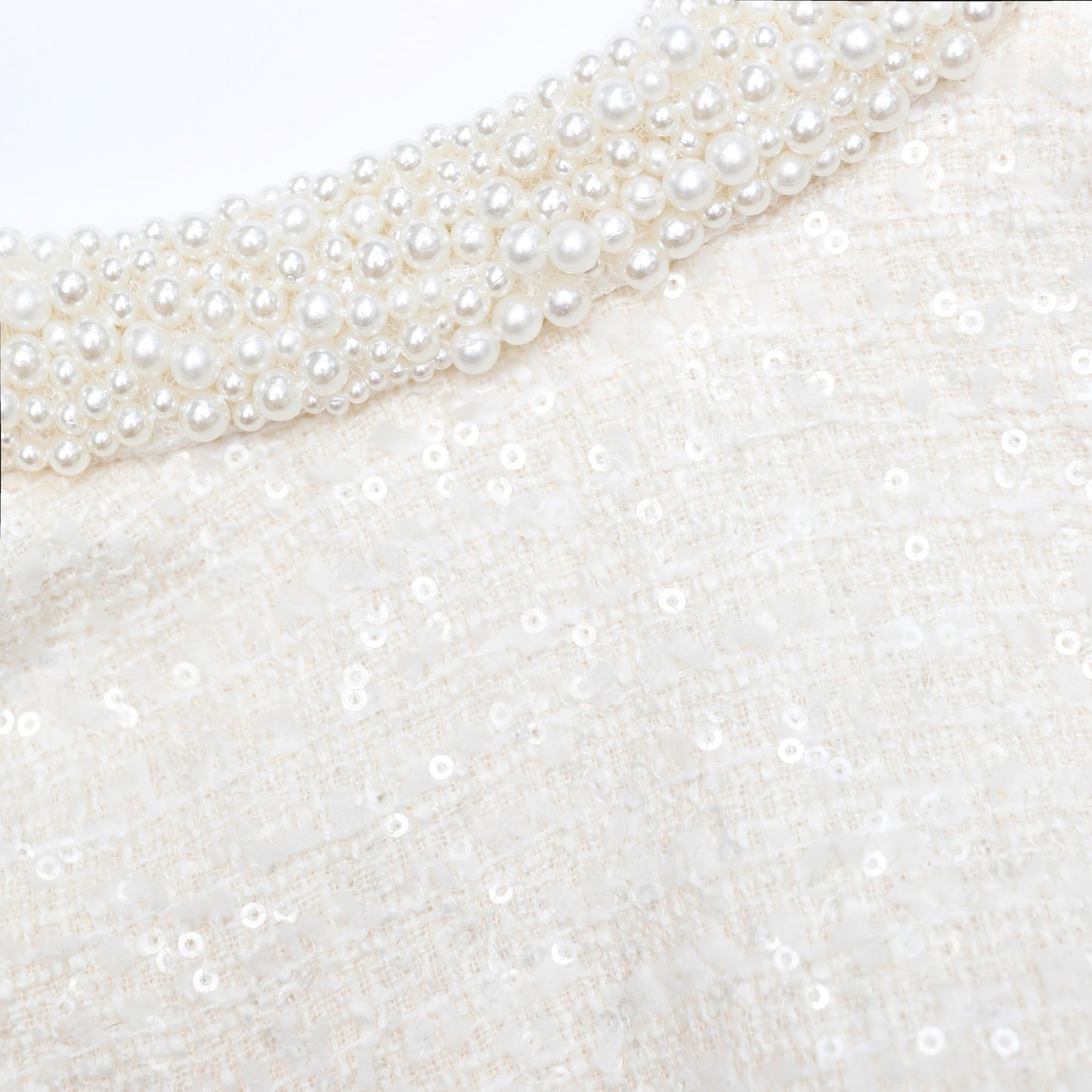 Krem Bukle İnci Kenarlı Mini Elbise