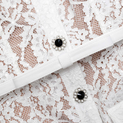 Beyaz Dantel Düğmeli Midi Elbise