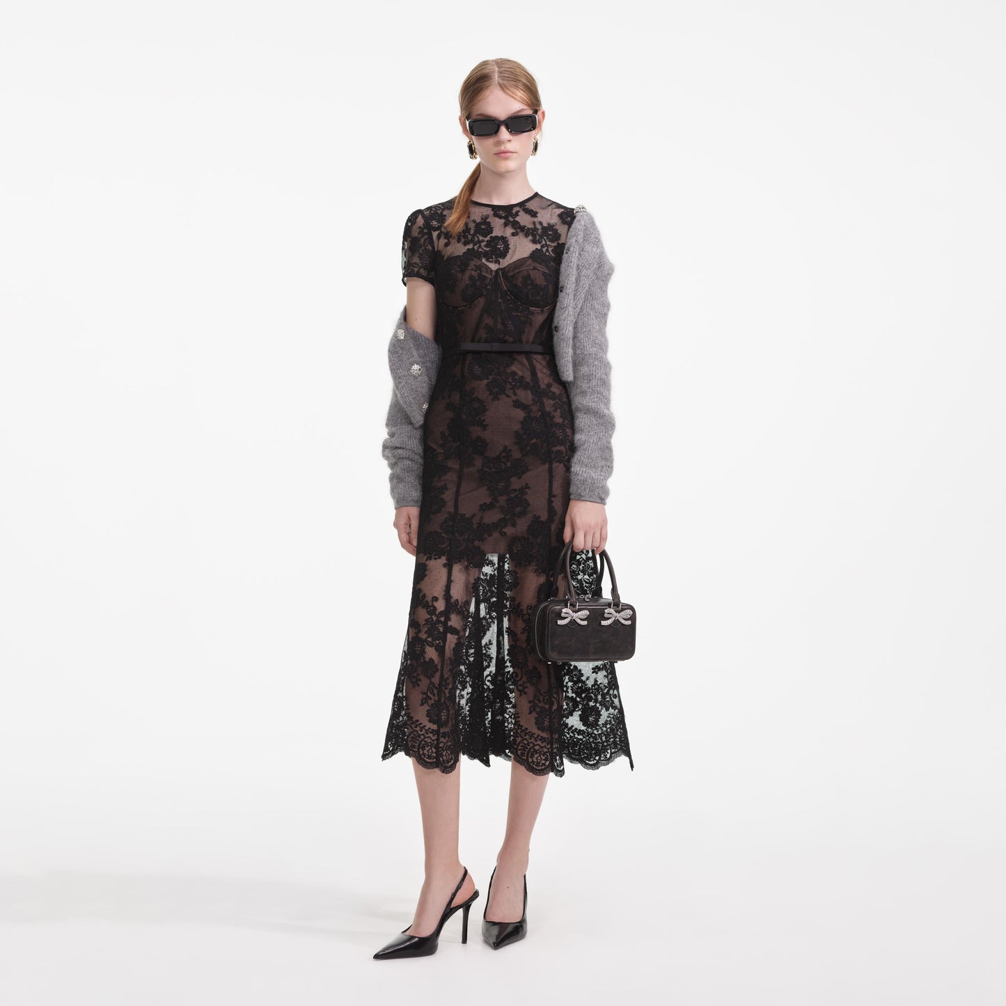 Siyah Dantel Büstiyer Midi Elbise